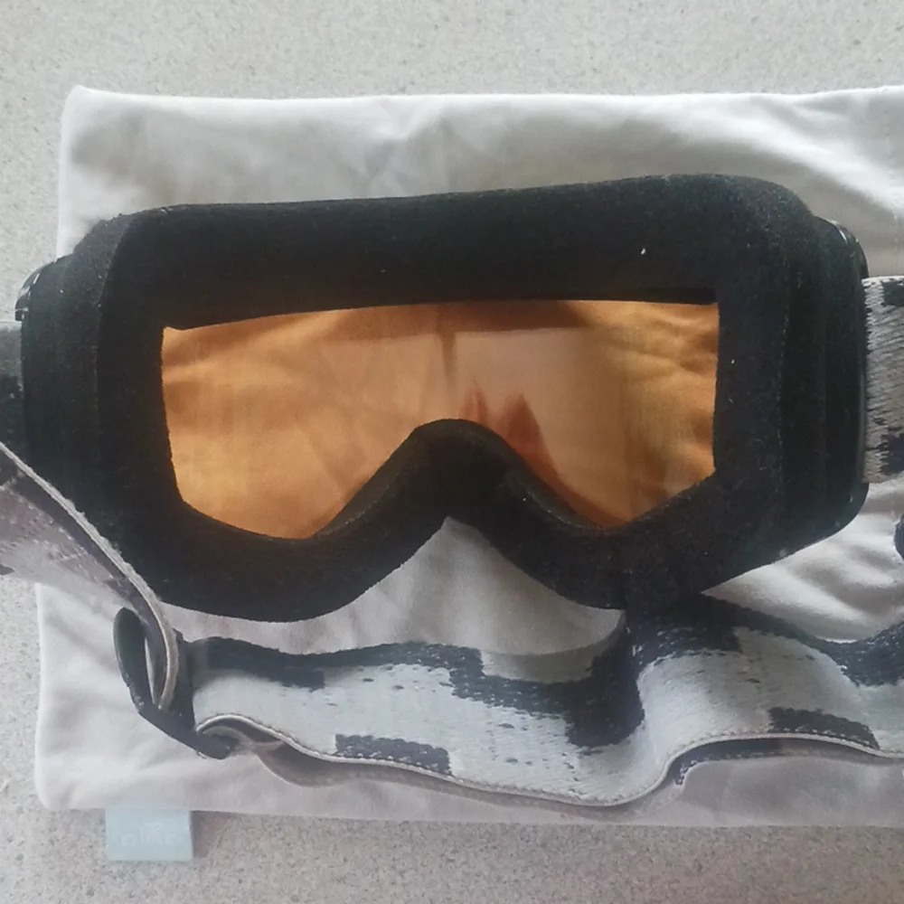 Giro Goggles - Picture 3 of 5